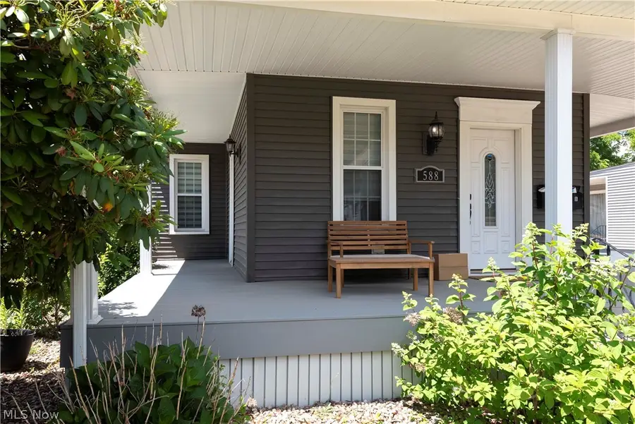 588 Elma Street, Akron, OH 44310 - #2