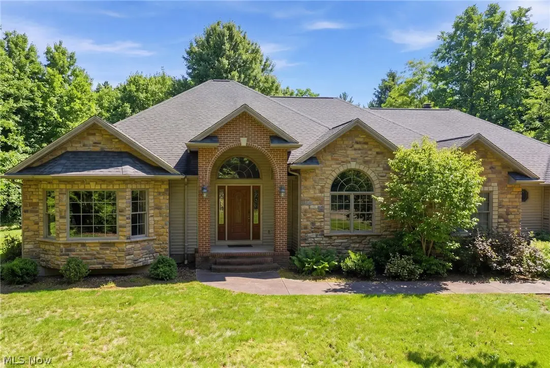 12065 Pheasant Court, Chardon, OH 44024 - #1