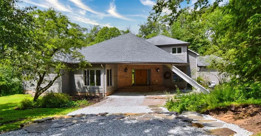 13540 Ledgebrook Lane, Chagrin Falls, OH 44022 - #2
