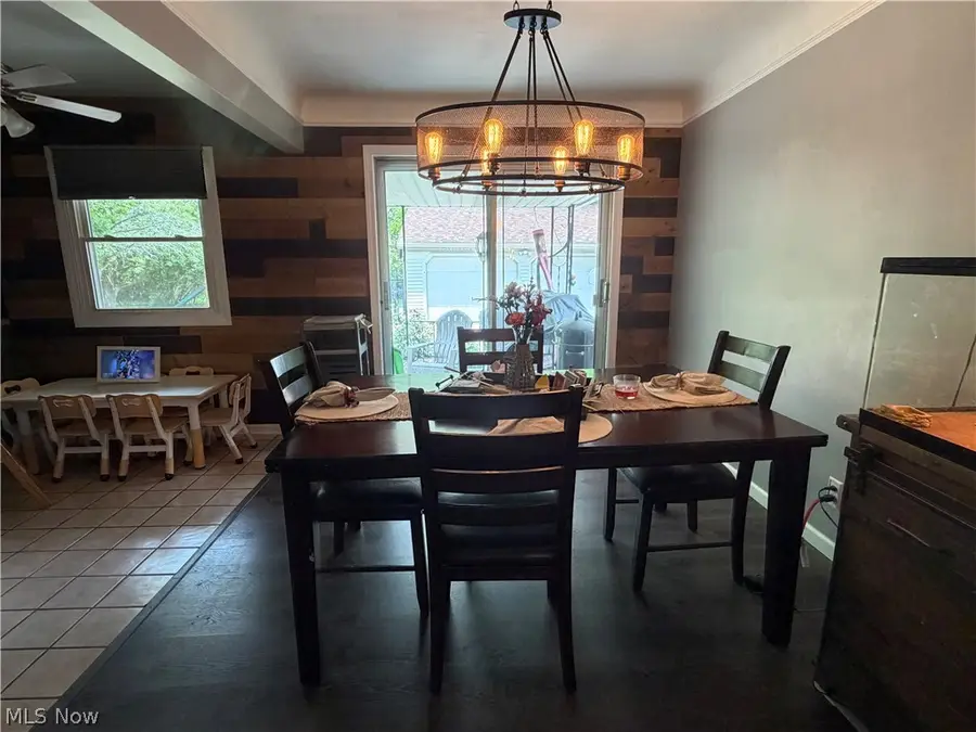 6671 Kingsdale Boulevard, Parma Heights, OH 44130 - #3