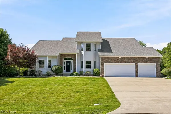 522 Tanglewood Trail, Cuyahoga Falls, OH 44223