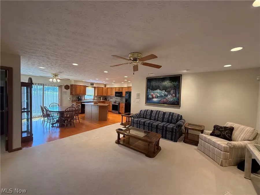 4219 Belleau Woods Circle, Uniontown, OH 44685 - #3