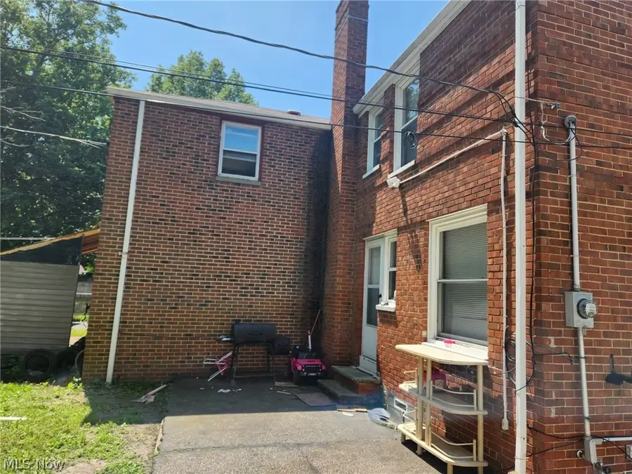 1431 Sulzer Avenue, Euclid, OH 44132 - #2
