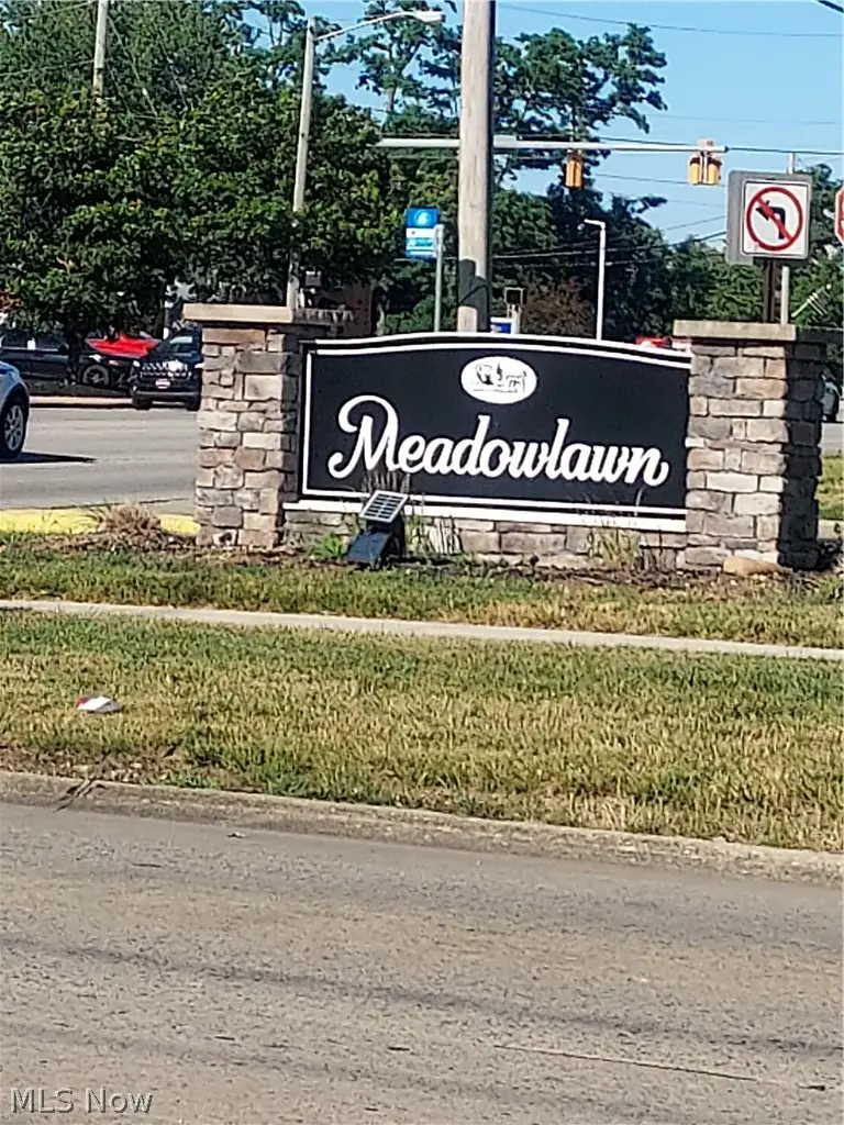 6 Meadowlawn Drive, Mentor, OH 44060 - #3