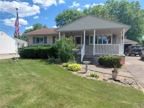 725 Gary Drive, Hubbard, OH 44425