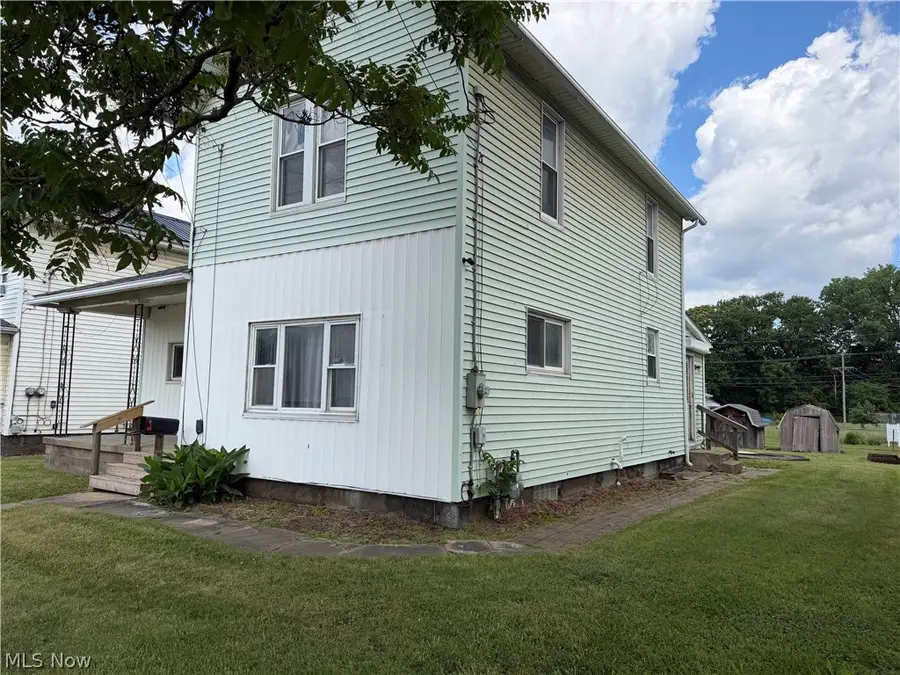 32 Cherry Nw Road, Massillon, OH 44646 - #2