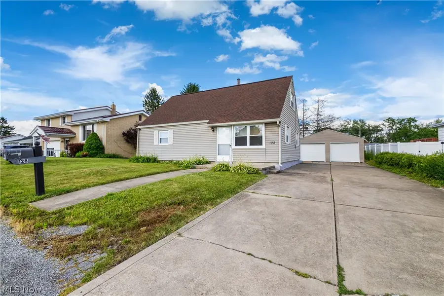 128 Pembroke Road, Steubenville, OH 43953 - #3