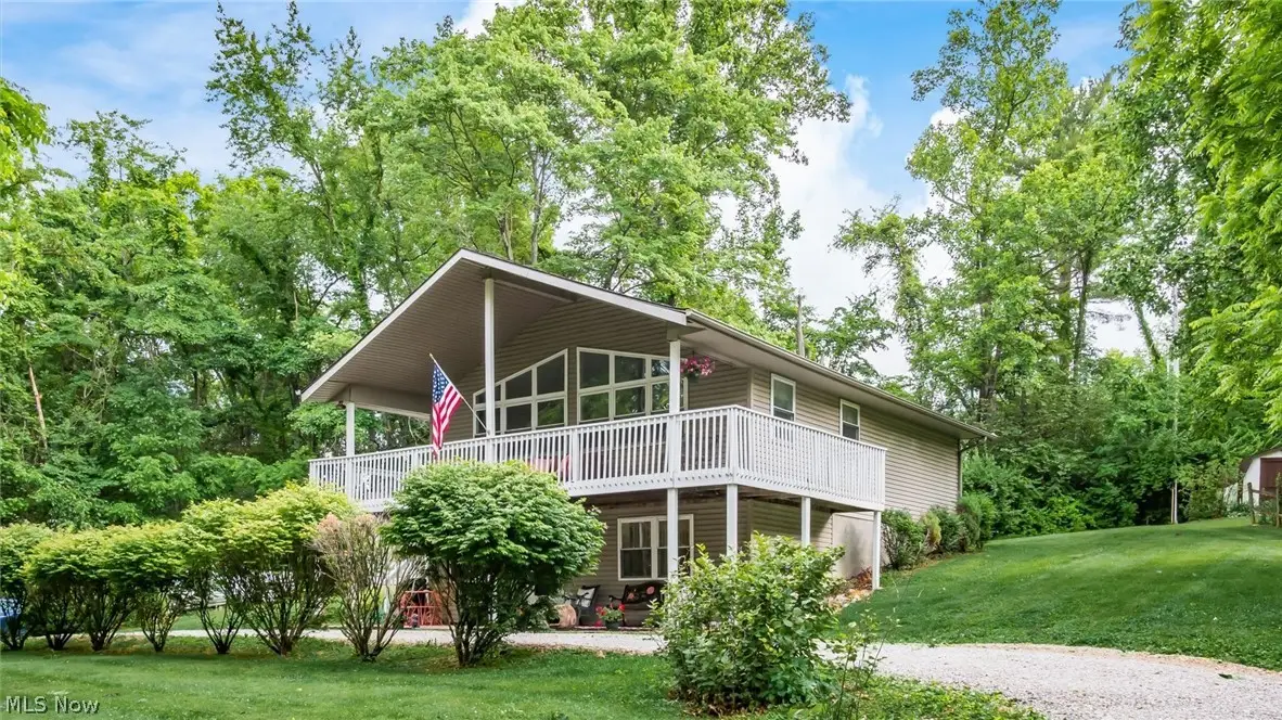 7945 Lakeview Drive, Nashport, OH 43830 - #1