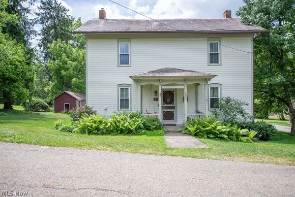 204 E 4th Street, Zoar, OH 44622