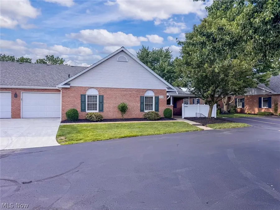 1543 Danube Nw Drive, Uniontown, OH 44685 - #2