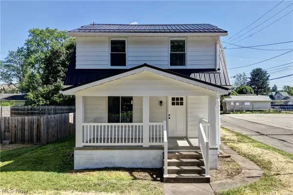 431 Cedar Lane, New Philadelphia, OH 44663