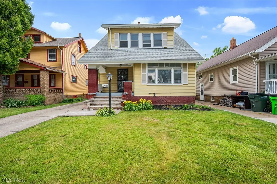 13405 Thornhurst, Garfield Heights, OH 44105 - #1