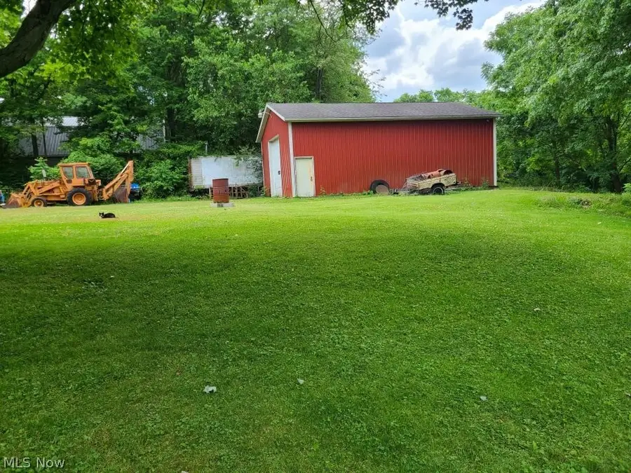 8094 Fohl Sw Street, Navarre, OH 44662 - #2