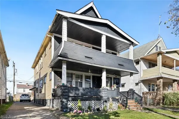 11825 Lenacrave Avenue, Cleveland, OH 44105