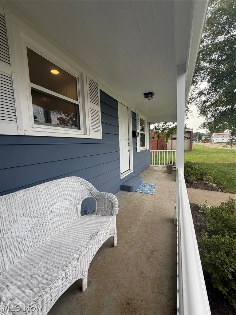 712 41st Street, Vienna, WV 26105 - #2