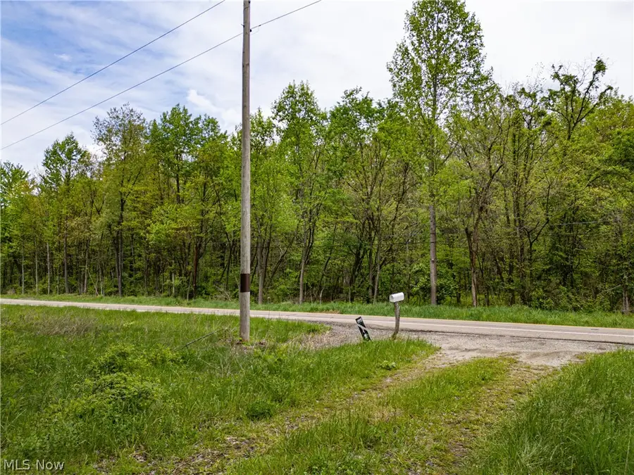 12025 Pleasant Valley Road, Frazeysburg, OH 43822 - #3