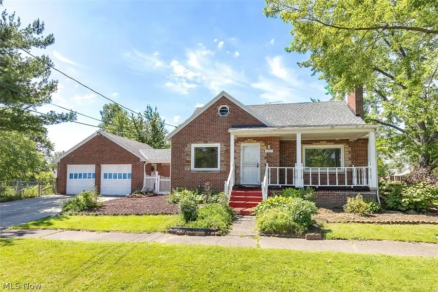 3203 Oakdale Avenue, Lorain, OH 44055 - #2