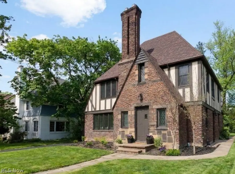 3145 Huntington Road, Shaker Heights, OH 44120 - #2