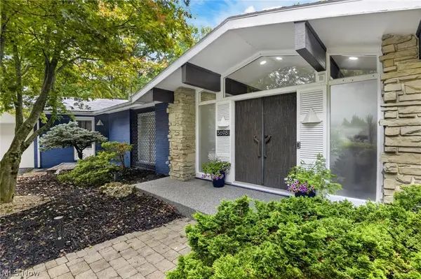 5698 Lamplighter Drive, Girard, OH 44420
