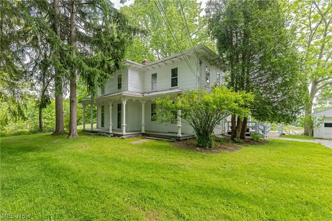 1740 W Comet Road, New Franklin, OH 44216 - #1