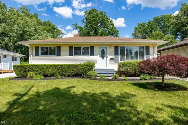 319 Erieview Boulevard, Sheffield Lake, OH 44054