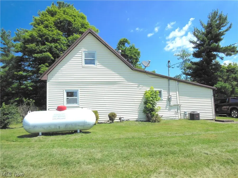 5285 Federal Road, Coolville, OH 45723 - #2