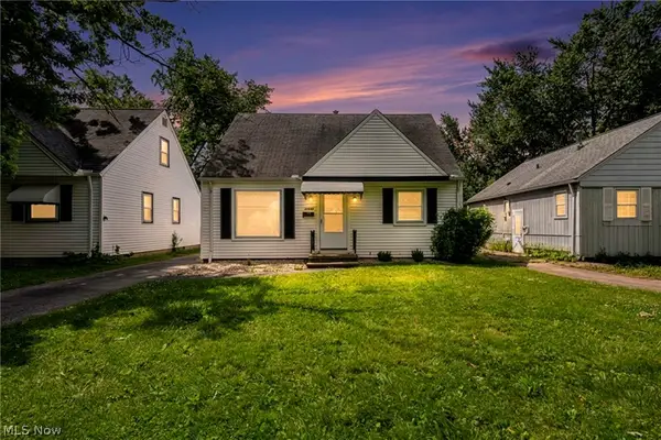 18401 Parkmount Avenue, Cleveland, OH 44135