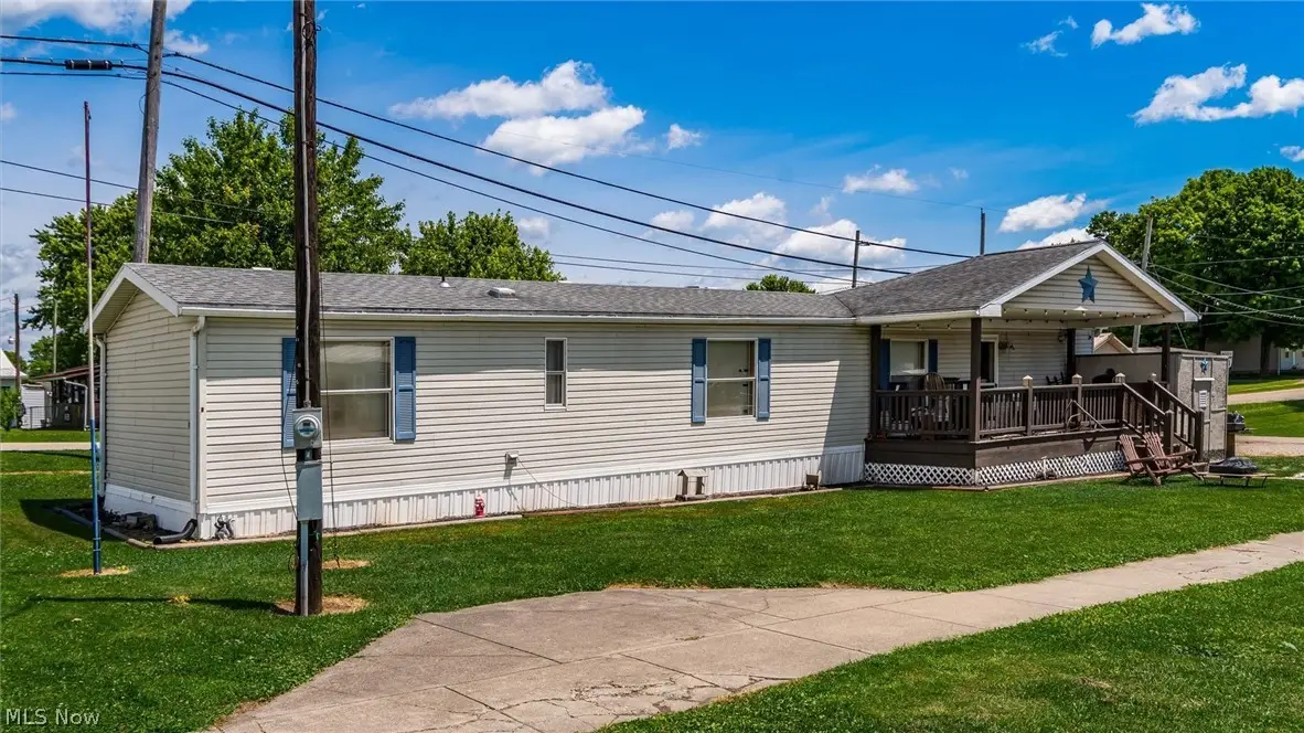 8112 East Street, Adamsville, OH 43802 - #1