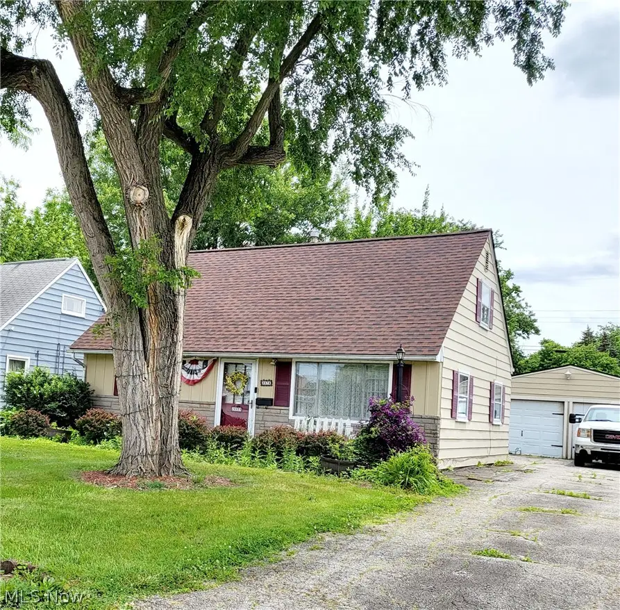 2874 Grant Street, Lorain, OH 44052 - #3