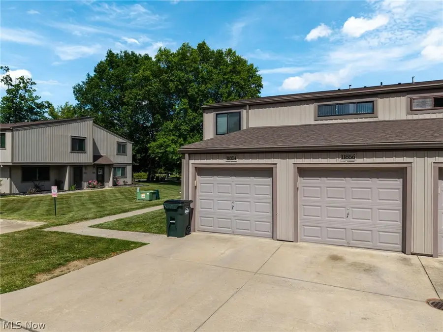 11856 Harbour Light Drive, North Royalton, OH 44133 - #3