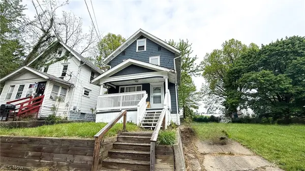 987 Boone Street, Akron, OH 44306