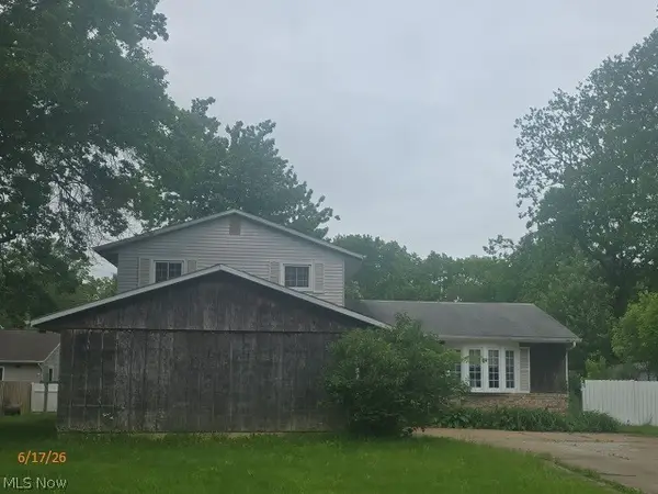 502 Maple Avenue, Sheffield Lake, OH 44054
