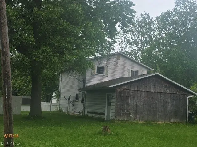502 Maple Avenue, Sheffield Lake, OH 44054 - #2