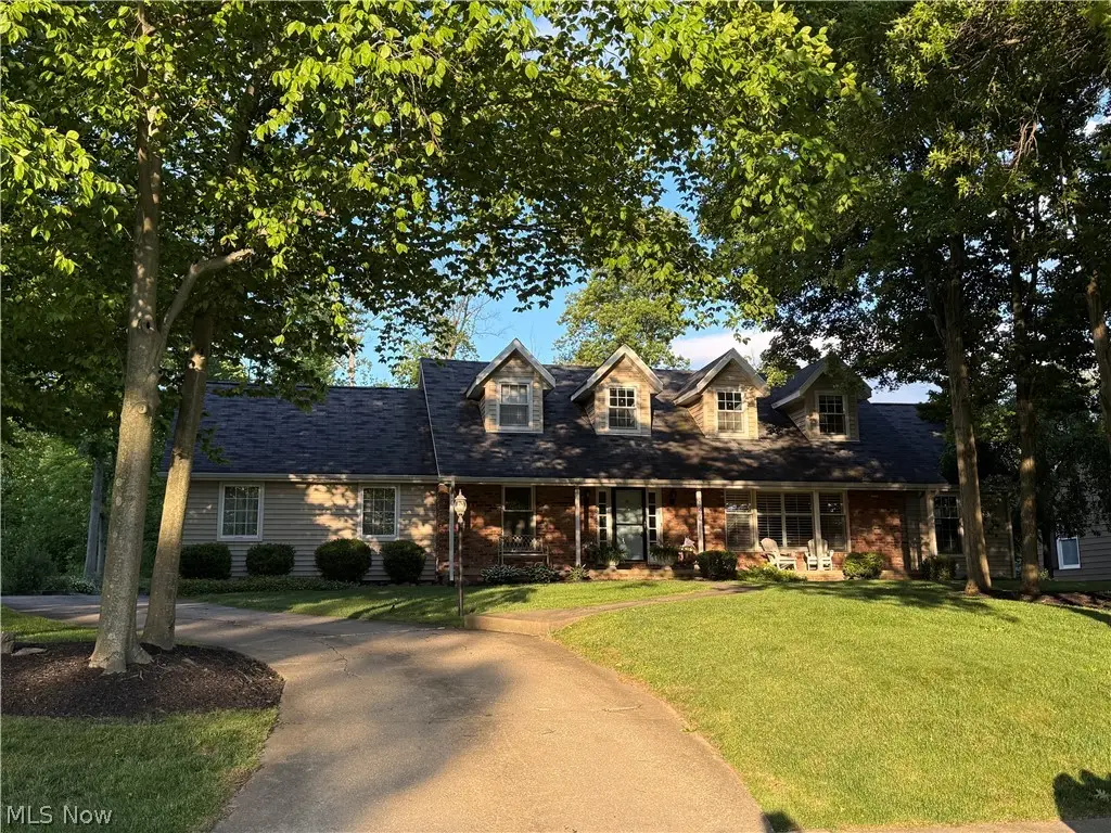 147 S Hayden Parkway, Hudson, OH 44236 - #1