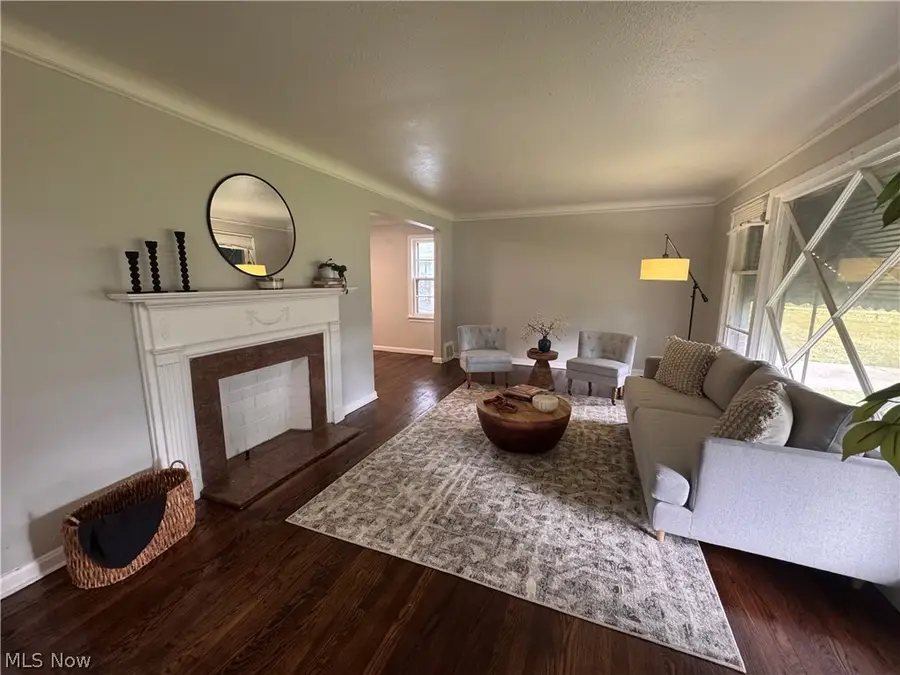 16611 Eldamere Avenue, Cleveland, OH 44128 - #2