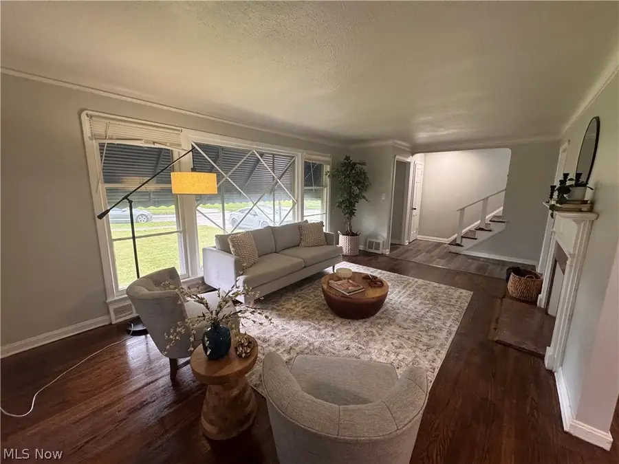 16611 Eldamere Avenue, Cleveland, OH 44128 - #3