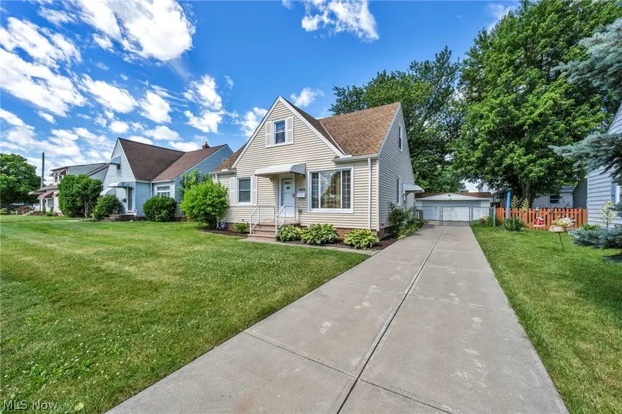 5818 Smith Road, Brook Park, OH 44142 - #3