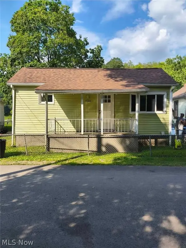71365 Center Street, St Clairsville, OH 43950