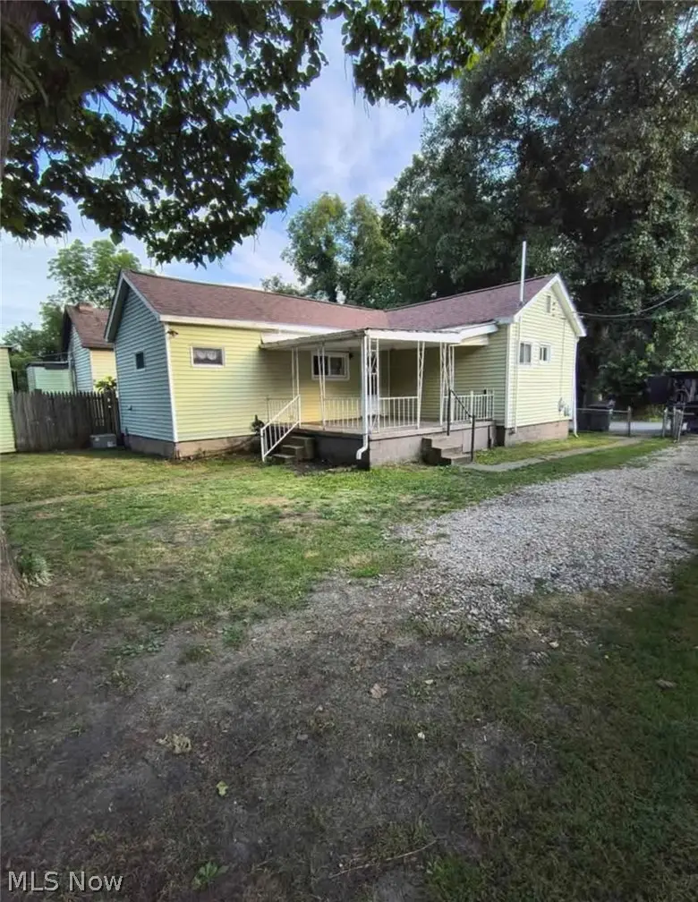 71365 Center Street, Saint Clairsville, OH 43950 - #2