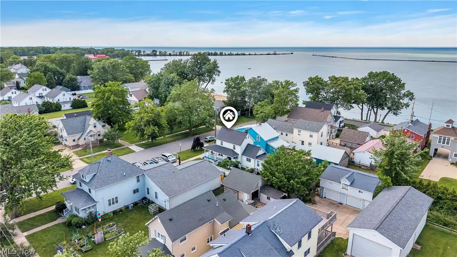 114 Vine Street, Fairport Harbor, OH 44077 - #2