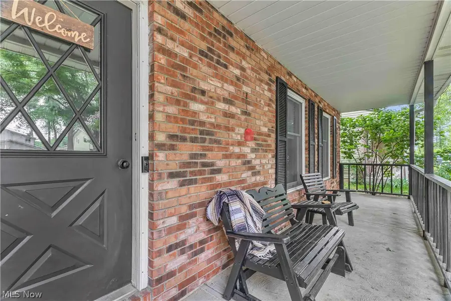 1009 Washington Drive, Grafton, OH 44044 - #3