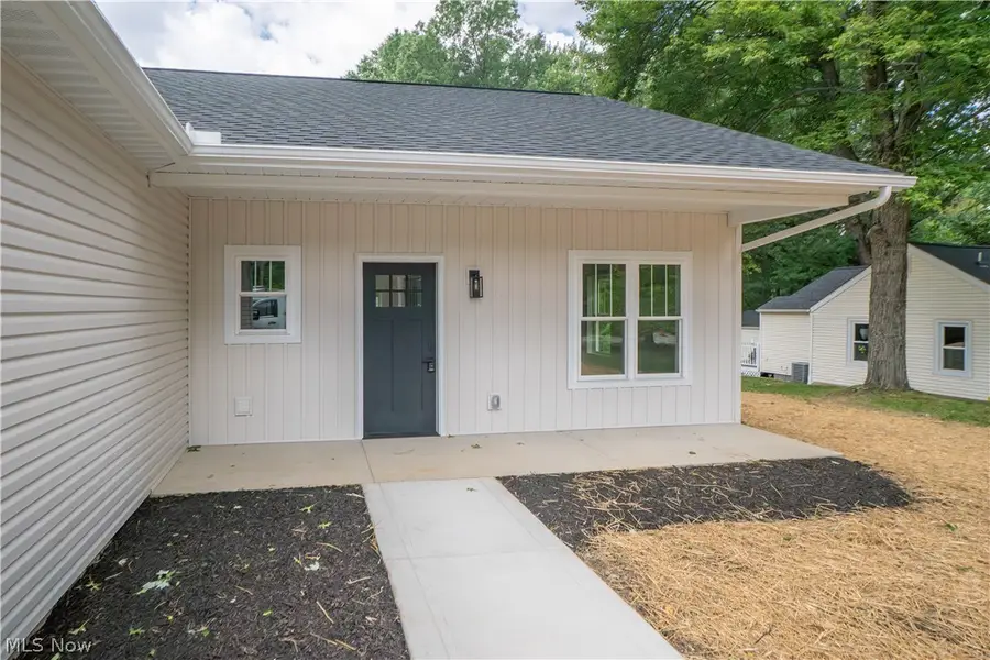 796 Southeast Avenue, Tallmadge, OH 44278 - #2