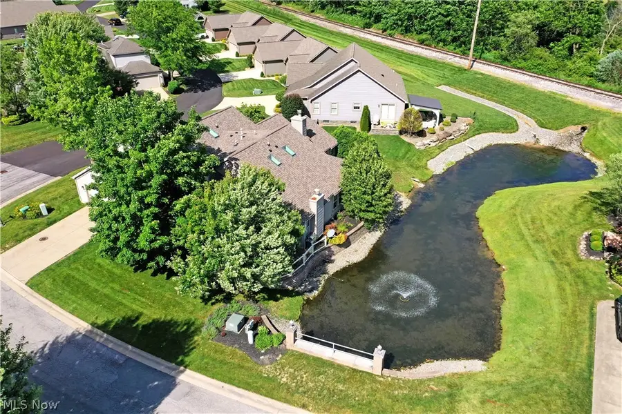 102 Spinnaker Drive #2, Columbiana, OH 44408 - #2