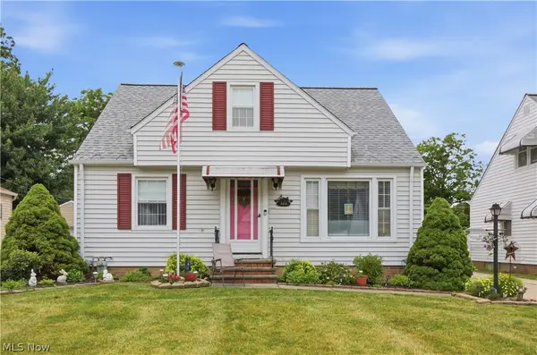 2212 Larchmont Drive, Wickliffe, OH 44092