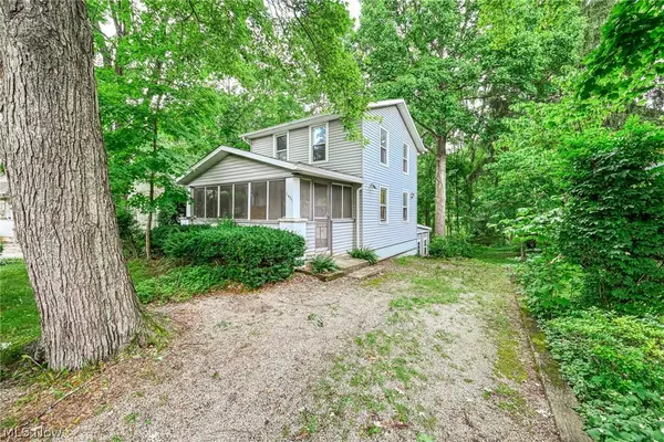 1455 North Boulevard, Kent, OH 44240