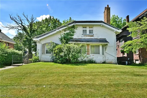 21 Indiana Avenue, Youngstown, OH 44505
