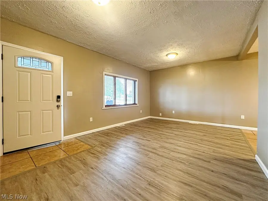 Address Withheld By Seller, Warren, OH 44483 - #3
