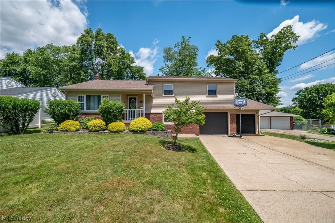 2922 Eldora Drive, Youngstown, OH 44511 - #1