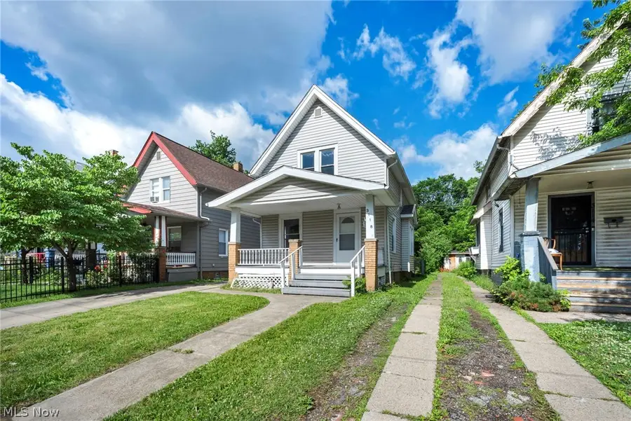 3118 W 97th Street, Cleveland, OH 44102 - #3