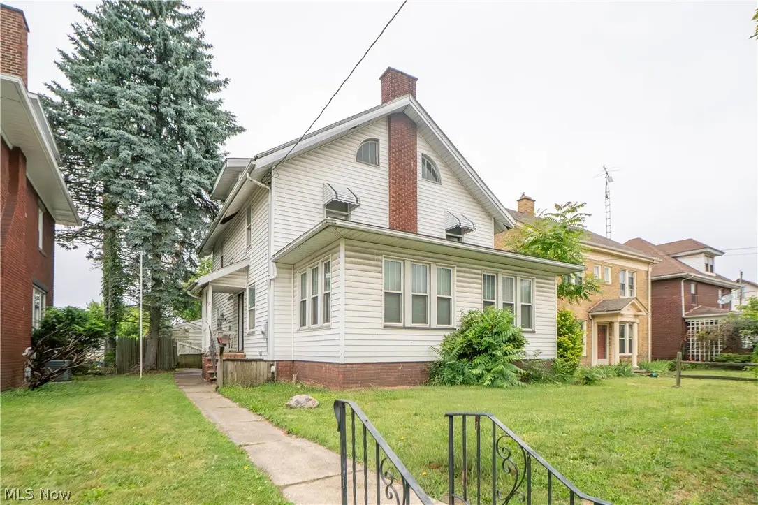 815 Broad Nw Avenue, Canton, OH 44708 - #1